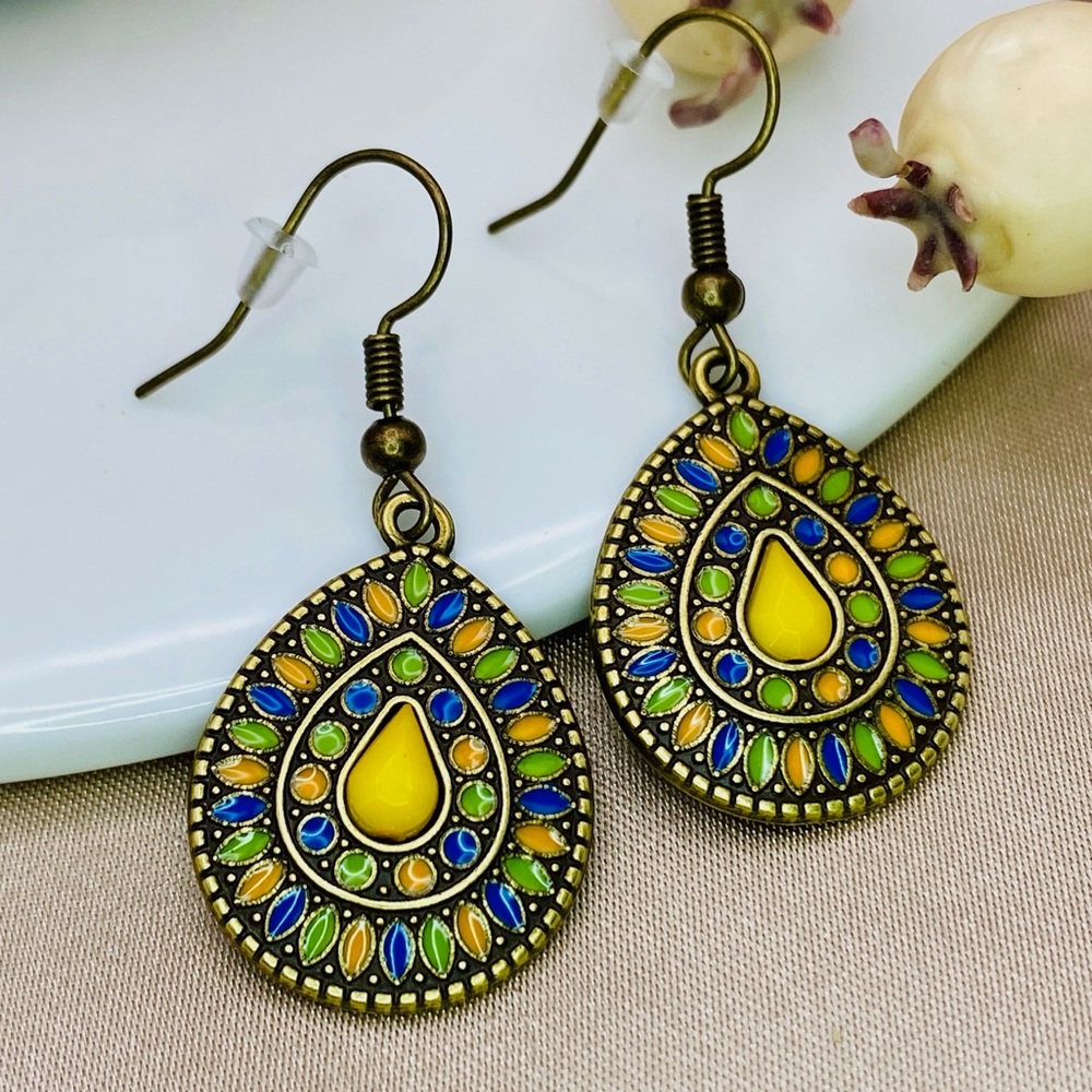 Urban Outfitters Boho Antique Gold Bronze Enamel Accents Drop Dangle Earrings